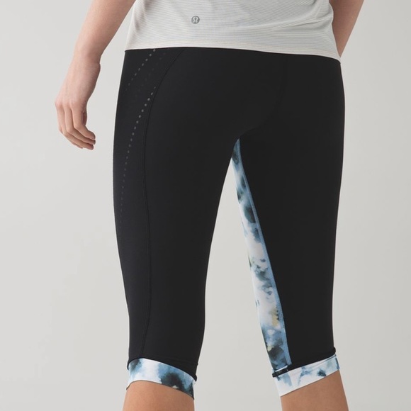 Lululemon Stop At Nothing Full On Luxtreme Crop Sz 2 Mini Blooming Aquamarine - Picture 3 of 7